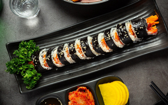 Wow - Kimbap, Ttekbokki & Cuốn - Dương Khuê