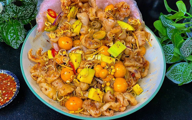 Chân Gà Sốt Thái Mẹ Bo - Ăn Vặt - Lý Đạo Thành