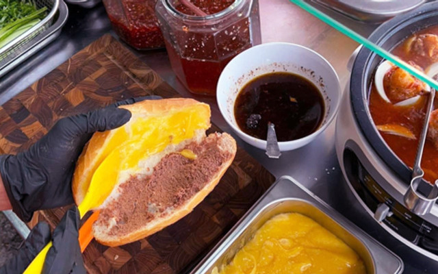 BÁNH MÌ CHÀ BÔNG GÀ - Trần Xuân Soạn