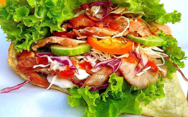 Takki - Bánh Mì Kebab - Tạ Hiện