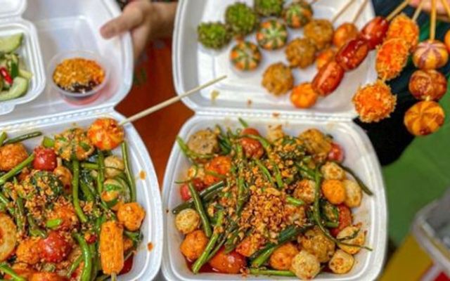 SLAM - Mì Trộn, Cá Viên Chiên Sốt Mắm Bơ & Cá Viên Chiên Thập Cẩm - Hẻm 40 Số 2/8 Nguyễn Thị Minh Khai