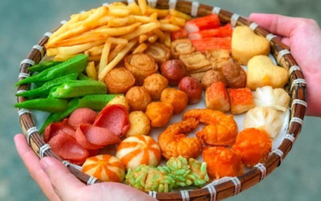 Ăn Vặt Nhà Chuối - Gà Rán, Mì Trộn & Cá Viên Chiên