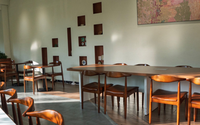 ALLTIME Coffee & Space - Út Tịch