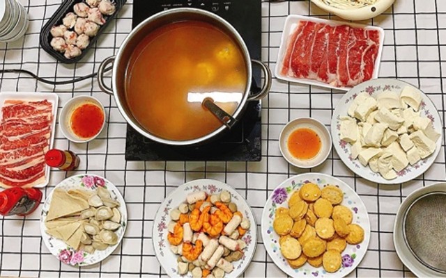 Little Kitchen - Lẩu Thái & Đồ Thả Lẩu Ngon