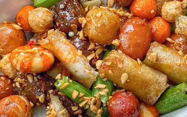 Ăn Vặt Xiên Que 74 - Samyang Trộn & Gà Sốt - Trần Văn Quang