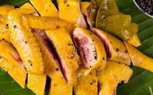 FoodMot - Gà Rán, Gà Luộc & Gà Ủ Muối Hoa Tiêu - Nguyễn Khoái