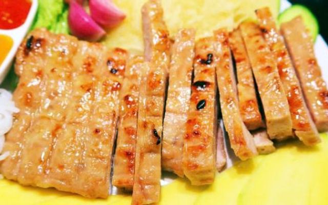 Hẻm Có Nem - Nem Nướng - Tôn Đản