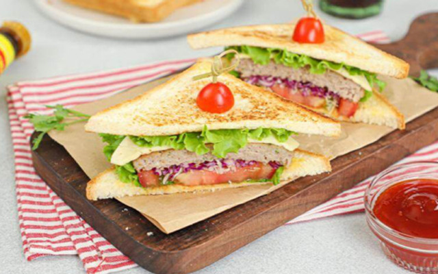 Mẹ Bin - Mỳ Ý, Sandwich & Bún Bò - Lưu Hữu Phước