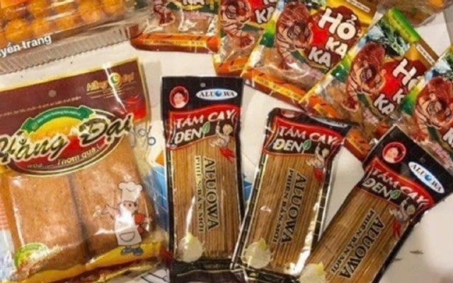 Ăn Vặt Tuổi Thơ - Bánh Pò & Que Cay - Phố Miếu Đầm