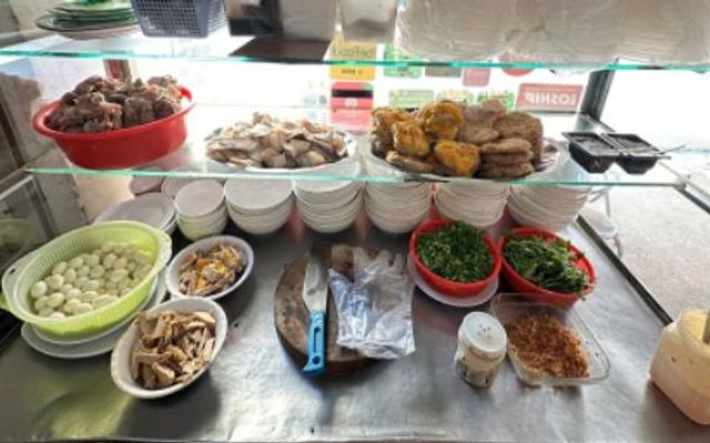 Hủ Tiếu - Bún Bò - Cô Hai Quyên