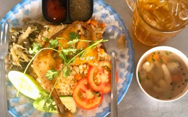 Quán Cơm Gà Xối Mỡ Chi Nhánh Duy Linh - Cơm Chiên Dương Châu - 117 Hồ Văn Long