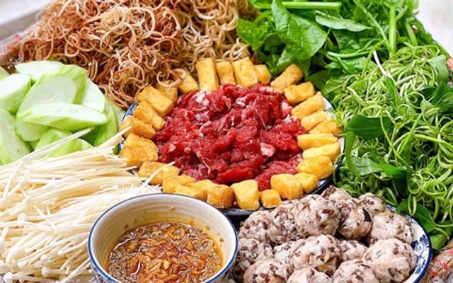 Cô Lương - Bún Riêu & Lẩu Riêu Cua Tóp Mỡ