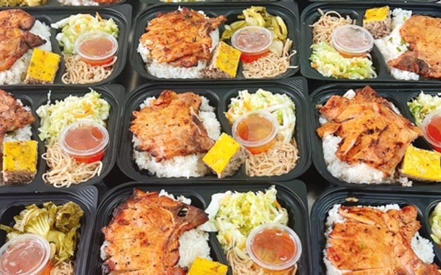 Tiệm Cơm Tấm Trang Tuyền - 231 Trâu Quỳ