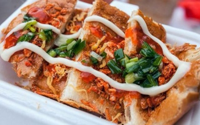 Bánh Mì Nướng Chòi Lá - Nguyễn Văn Rốp