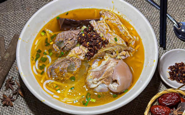 BÚN BÒ HUẾ QUY NHƠN
