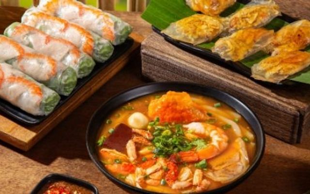 Bánh Canh Ghẹ Út Còi - Huỳnh Thúc Kháng