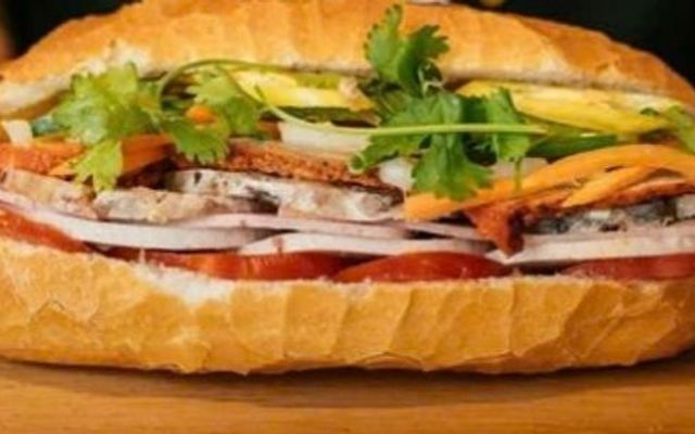 TRẠM BánhMì - Bánh Mì Jambon - Ngô Thì Nhậm Hà Đông