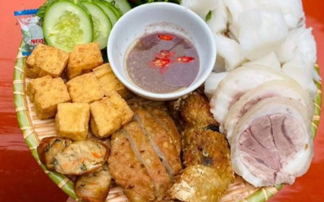 Huyền Quán - Hoa Quả, Nước Ép & Đồ Ăn Vặt