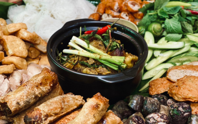 Bún Đậu Hai Chị Em