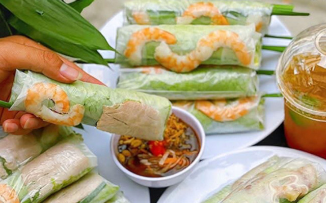 Mẹ Mì - Trà Trái Cây Nhiệt Đới, Bánh Cá & Tàu Hủ - Trịnh Công Sơn