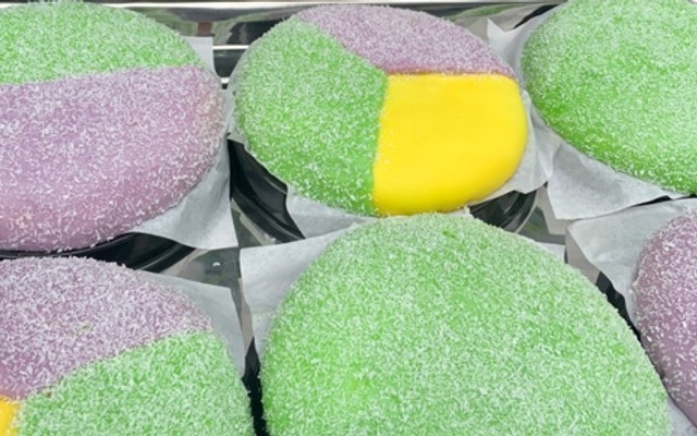 Bánh Crepe Sầu Riêng Nhà Mén - Ăn Vặt - Thống Nhất