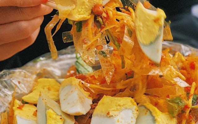 Tiệm Bánh Tráng Chấm Một Cái - Nguyễn Thị Minh Khai