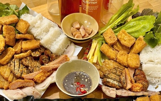 Bún Đậu Mắm Tôm Quỳnh - Trần Hoàng Na