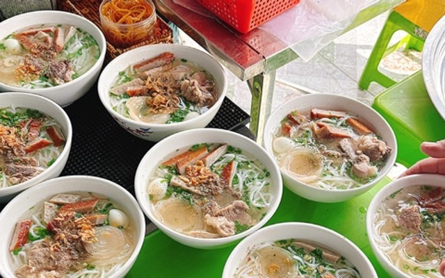 Bánh Canh Chả Cá Phan Rang Bé Hai - Bánh Canh - Trần Đồng