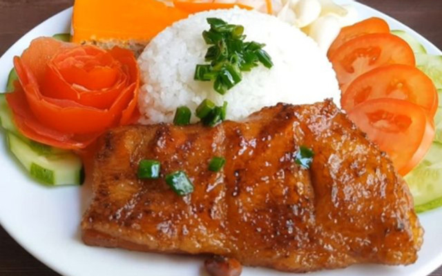 Cơm Tấm & Bún Thịt Nướng 439