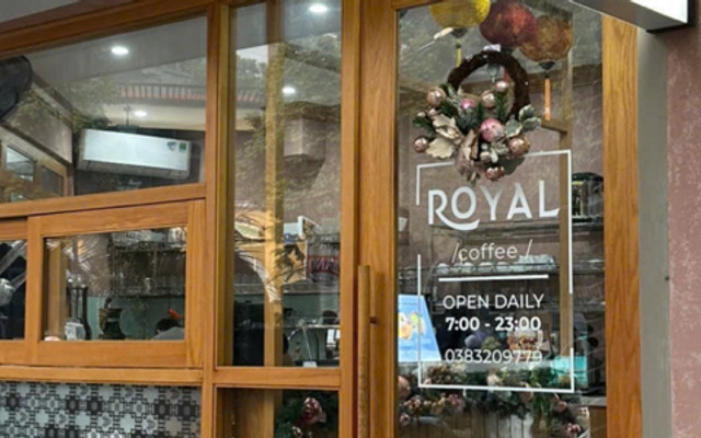 Royal Milktea & Coffee - Nguyễn Thị Thập