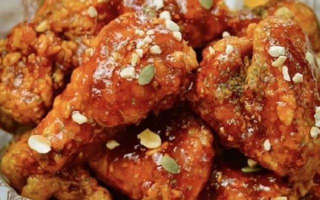 I AM CHICKEN - GÀ RÁN & ĐỒ ĂN HÀN QUỐC - 612A Lạc Long Quân