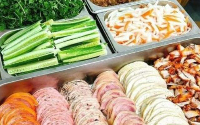 Bánh Mỳ Saigon - Út Quyên - 101 C10 Thành Công