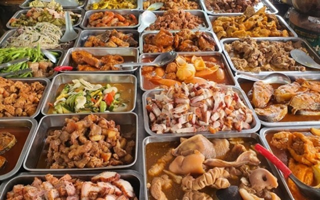 Cơm Tấm A Xìn 2 - Trần Hưng Đạo