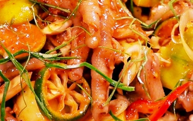 Chân Gà Sốt Thái Nhà Sam