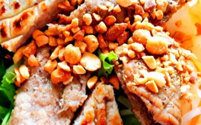 Quán Quy Nhơn - Bún Thịt Nướng & Chả Cuốn - Vĩnh Phú 41