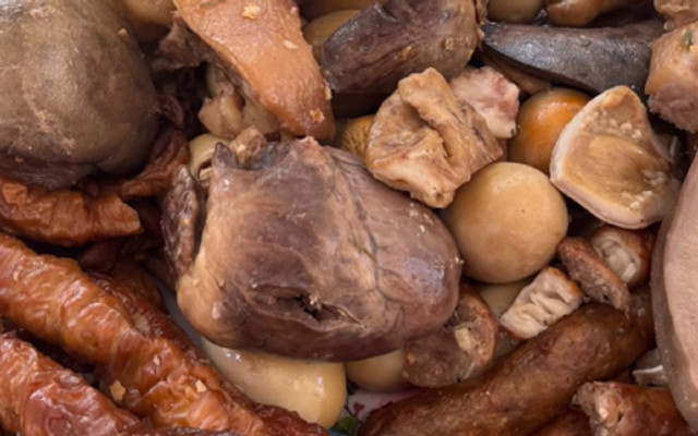 Bà Sáu - Bánh Mì Phá Lấu - Hoàng Diệu