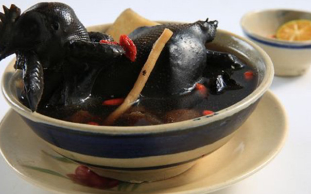 Gà Ác Tiềm Thuốc Bắc Bảo Ký