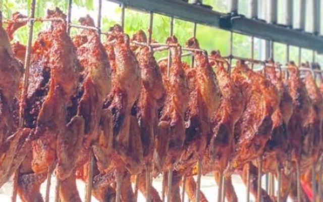 Gà Nướng Cơm Lam - Bảo Linh