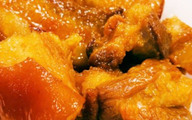 Bánh Mì Thịt Khìa - Út Oanh