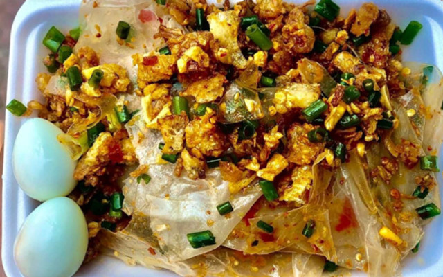 Út Ngân - Bánh Mì Que & Bánh Tráng Trộn
