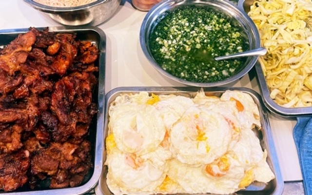 Cơm Tấm Xóm Chill - Gx.Kim Bích, Hố Nai