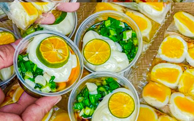 Dung Dung - Bánh Tráng Trộn, Tré Trộn & Chân Gà Sốt Thái