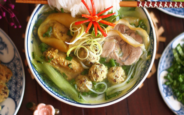 Bún Mọc Dọc Mùng Phú Gia