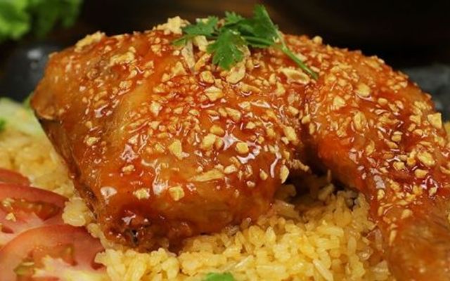 Cơm Gà Xối Mỡ & Mì Trộn 16 - Cơm Lá Dứa & Mì Trộn Tép Mỡ - 16 Nguyễn Văn Vịnh