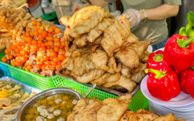 Quán Bé Phở Xíu Chấm - Nguyễn Hiền