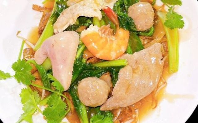 Bếp Hùng Quân - Lý Đạo Thành