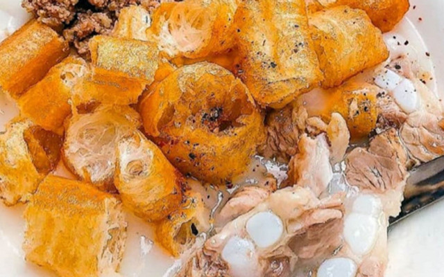 Trang Huyền - Cháo Sườn & Cơm Rang Truyền Thống