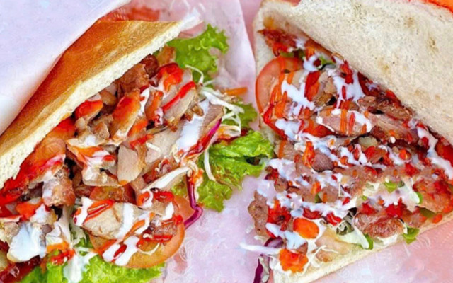 Bánh Mì Kebab - Hòa Hưng