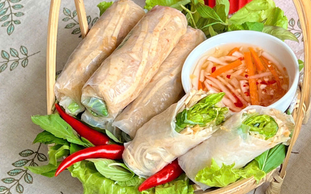 Cô Hương - Bì Cuốn Chay - Tân Thới Nhất