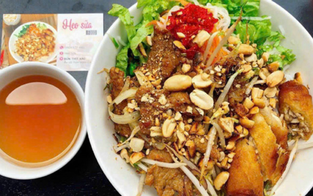 Bún Thịt Xào - Mĩ Mĩ Nè - Chung Cư Nguyễn Thiện Thuật